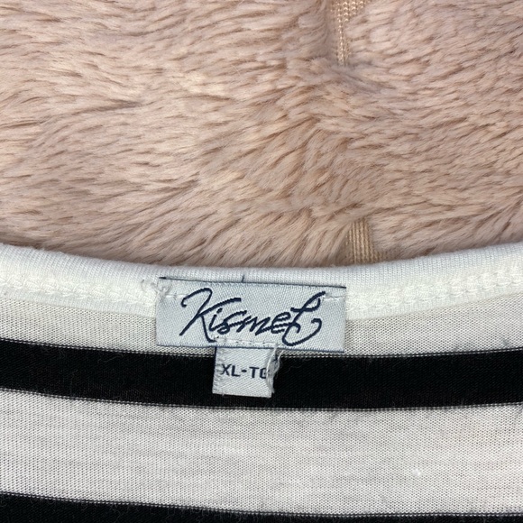 T shirt - Picture 2 of 2